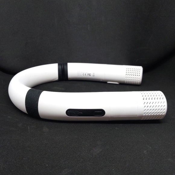 BLAUX WEARABLE FAN - Picture 7 of 9